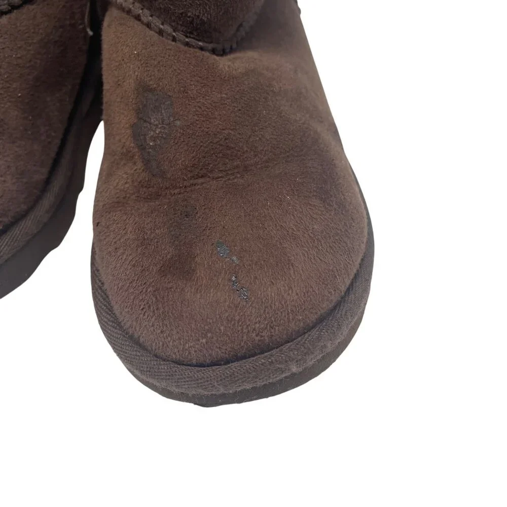 Ugg Girls Brown Suede Mid‎ Calf Boots Size 12 Shearling Lining Outdoor Sole